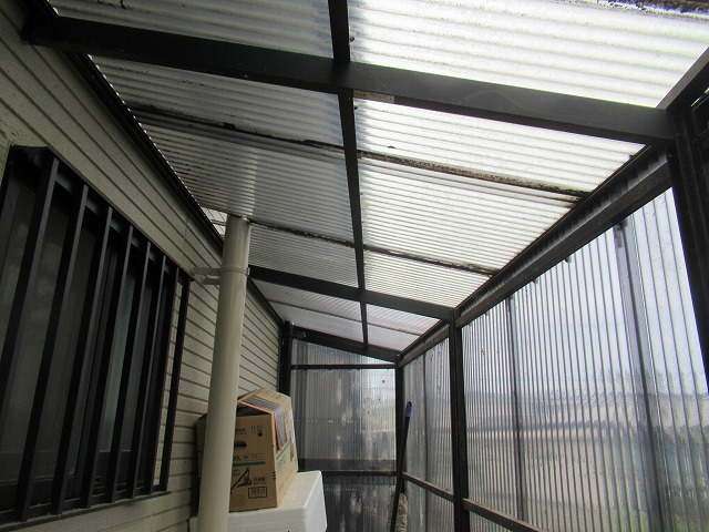 甲斐市　波板ポリカ　ポリカーボネート　タキロン　火災保険